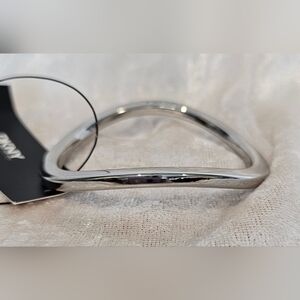 *NWT* DKNY Silver Modern Wavy Bracelet